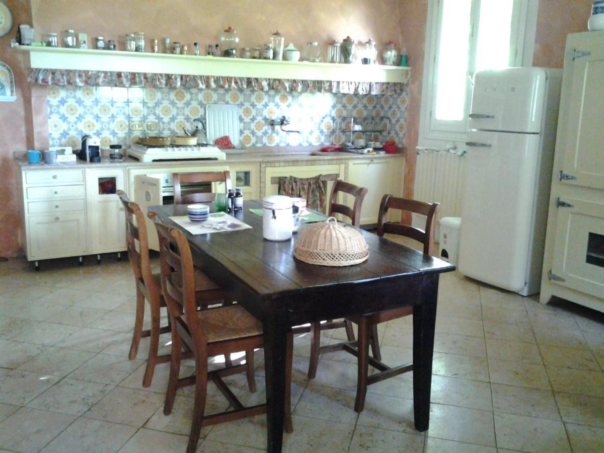 B&B Il Naviglio Di Antonelli Fabio 巴斯蒂利亚 外观 照片